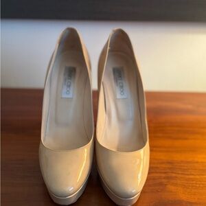 JIMMY CHOO "Cosmic" Nude Patent Leather Classic Platform Pumps Heels Size 39